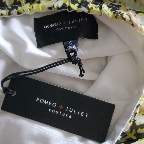 Romeo + Juliet Yellow Black Splatter Halter Open Back Maxi Dress Small - Picture 4 of 4